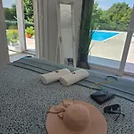 Heaven Villa *